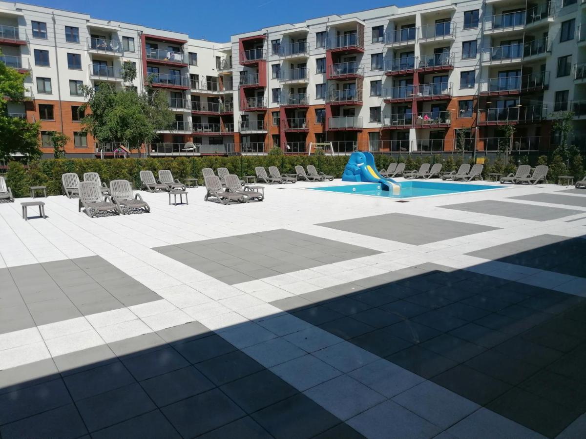 Polanki Park u Marty - Basen Apartment Kolobrzeg Bagian luar foto