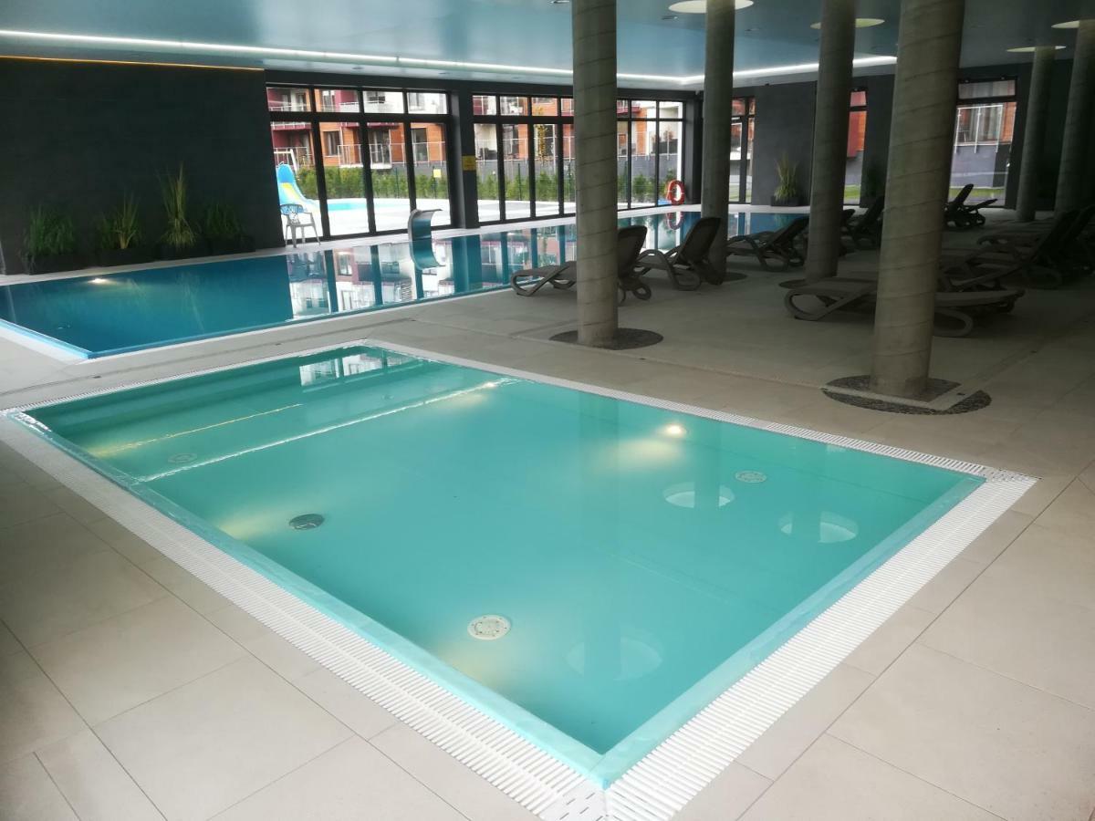 Polanki Park u Marty - Basen Apartment Kolobrzeg Bagian luar foto