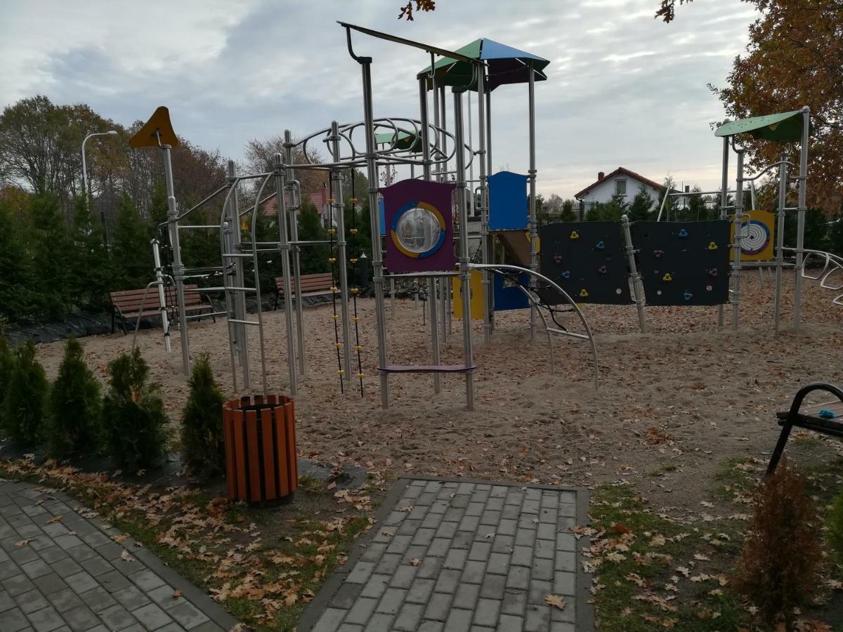 Polanki Park u Marty - Basen Apartment Kolobrzeg Bagian luar foto